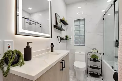 705 Colonial Road, West Palm Beach, FL 33405 - Photo 15