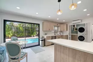 705 Colonial Rd, West Palm Beach, FL 33405 - Photo 29