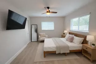 401 S 12th St, Lantana, FL 33462 - Photo 9