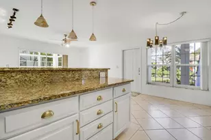 964 NW Spruce Ridge Dr, Stuart, FL 34994 - Photo 7