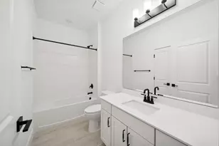 6204 NW Tuckaway Ave, Port Saint Lucie, FL 34987 - Photo 23