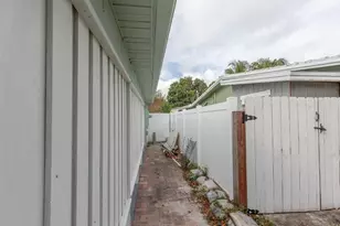 405 NE 24th Ave, Pompano Beach, FL 33062 - Photo 7