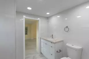 405 NE 24th Ave, Pompano Beach, FL 33062 - Photo 19