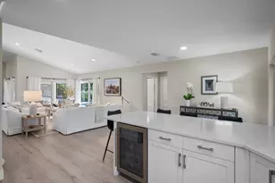 15495 Meadow Wood Dr, Wellington, FL 33414 - Photo 13