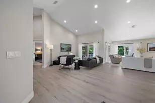 15495 Meadow Wood Dr, Wellington, FL 33414 - Photo 3