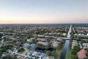 10155 Mangrove Dr, Boynton Beach, FL 33437 - Photo 35