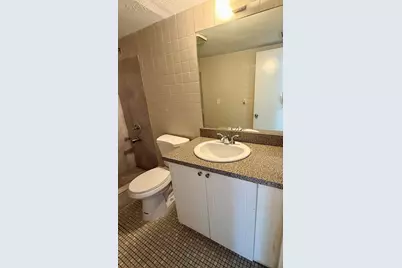 1045 S Flagler Avenue #712, Pompano Beach, FL 33060 - Photo 15