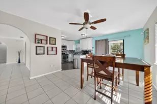2097 SE Mantua St, Port Saint Lucie, FL 34952 - Photo 3