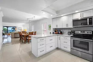 1040 Banyan Rd, Boca Raton, FL 33432 - Photo 15