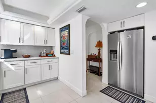 1040 Banyan Rd, Boca Raton, FL 33432 - Photo 17