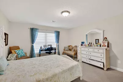 34 Nogales Way, Port Saint Lucie, FL 34952 - Photo 17