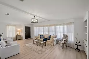 7843 SE Saratoga Dr, Hobe Sound, FL 33455 - Photo 3