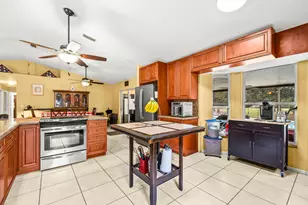 2195 F Rd, Loxahatchee Groves, FL 33470 - Photo 9