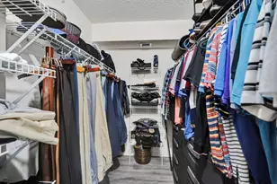 6096 Huntwick Terrace, Delray Beach, FL 33484 - Photo 19