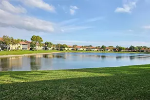 9963 Seacrest Cir, Boynton Beach, FL 33437 - Photo 23