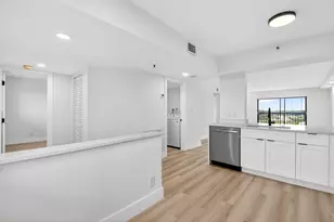 6866 Huntington Ln, Delray Beach, FL 33446 - Photo 7