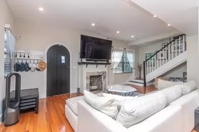 823 38th Street, West Palm Beach, FL 33407 - Photo 5