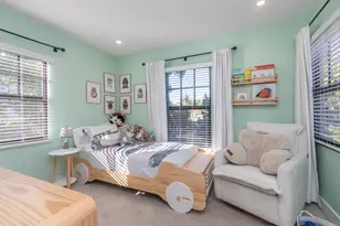 823 38th St, West Palm Beach, FL 33407 - Photo 13