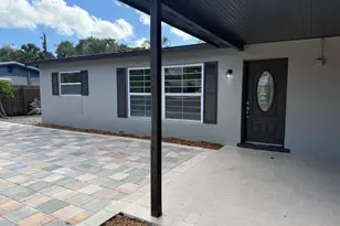 507 SW North River Point Dr, Stuart, FL 34994 - Photo 3