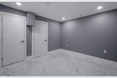 5823 Churchill Circle W, West Palm Beach, FL 33405 - Photo 11