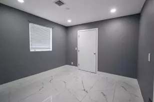 5823 Churchill Cir W, West Palm Beach, FL 33405 - Photo 13