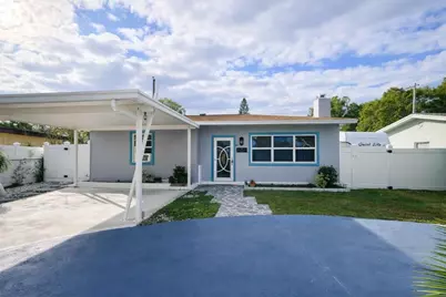 5823 Churchill Circle W, West Palm Beach, FL 33405 - Photo 1