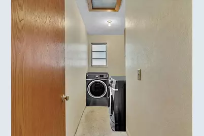 258 SW 8th Street, Dania Beach, FL 33004 - Photo 35