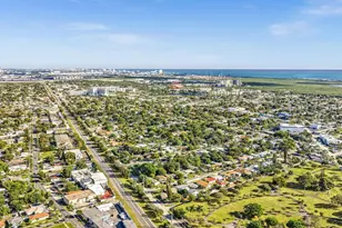 258 SW 8th St, Dania Beach, FL 33004 - Photo 51