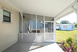 14 Jacaranda Ln, Port Saint Lucie, FL 34952 - Photo 5