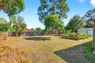 1120 Cameo Cir, West Palm Beach, FL 33417 - Photo 35