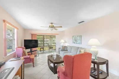 33 Lake Vista Trail #202, Port Saint Lucie, FL 34952 - Photo 5