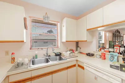 33 Lake Vista Trail #202, Port Saint Lucie, FL 34952 - Photo 9