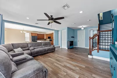 11230 SW Barton Way, Port Saint Lucie, FL 34987 - Photo 7