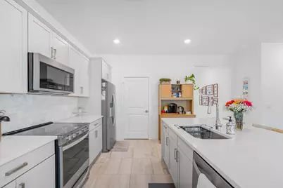 2033 NE Ocean Dunes Drive, Jensen Beach, FL 34957 - Photo 9