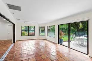 609 Cypress Key Dr, Atlantis, FL 33462 - Photo 13