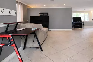 1304 Isleworth Ct, Royal Palm Beach, FL 33411 - Photo 7