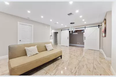 336 Ponte Vedra Road, Palm Springs, FL 33461 - Photo 3