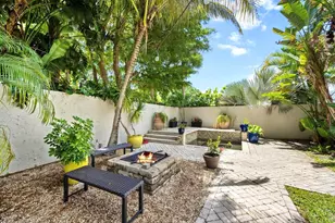 11813 Pebblewood Dr, Wellington, FL 33414 - Photo 37