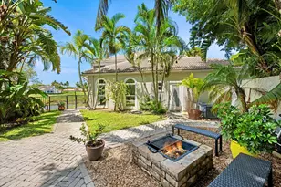 11813 Pebblewood Dr, Wellington, FL 33414 - Photo 41