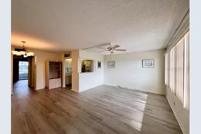 434 Southampton B, West Palm Beach, FL 33417 - Photo 3