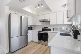 381 NW Curtis St, Port Saint Lucie, FL 34983 - Photo 15