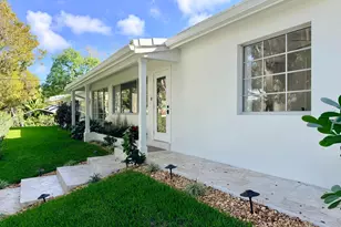 2330 Lake Ave, West Palm Beach, FL 33401 - Photo 3