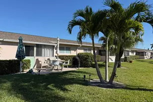 2688 Dudley Dr E, West Palm Beach, FL 33415 - Photo 15