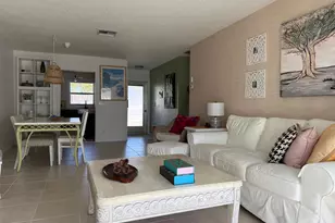 2688 Dudley Dr E, West Palm Beach, FL 33415 - Photo 9