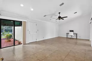 6656 Las Flores Dr, Boca Raton, FL 33433 - Photo 5