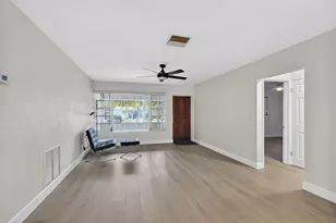 15 NE 17th Ave, Pompano Beach, FL 33060 - Photo 7