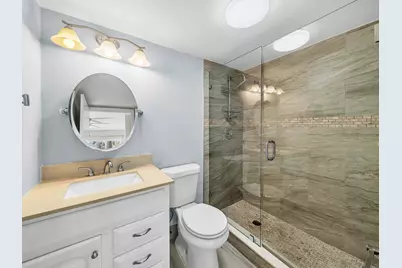 15488 Lakes Of Delray Boulevard #108, Delray Beach, FL 33484 - Photo 21