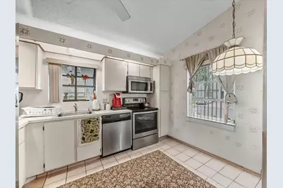 8592 Sunbird Place, Boca Raton, FL 33496 - Photo 7