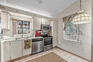 8592 Sunbird Pl, Boca Raton, FL 33496 - Photo 7