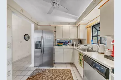 8592 Sunbird Place, Boca Raton, FL 33496 - Photo 9